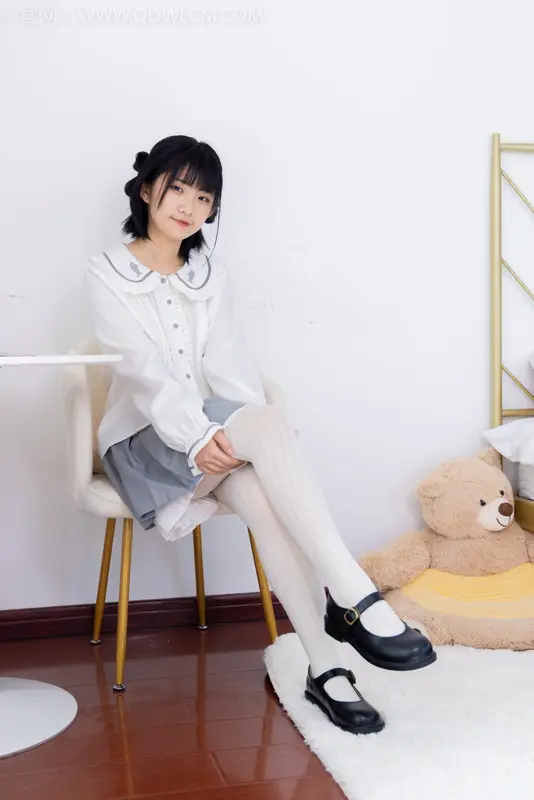物恋传媒 NO.1528 暗月-夏日葡萄 10